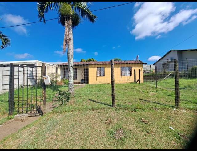 4 BEDROOM SIMPLEX FOR SALE IN CLAYFIELD